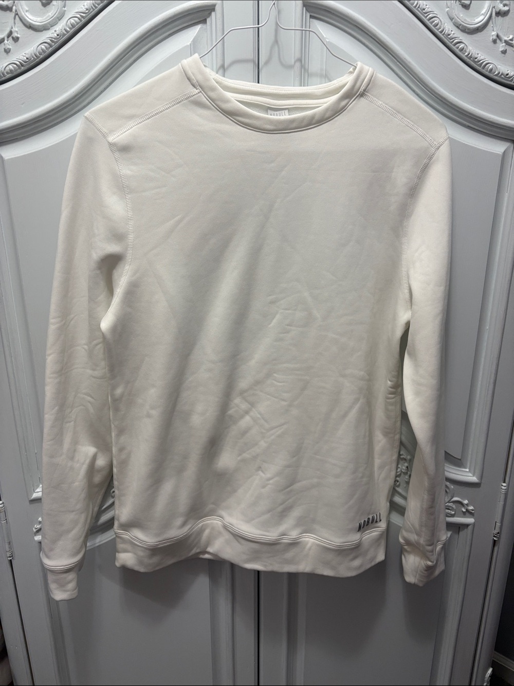 NOBULL white Crewneck Sweatshirt - medium
